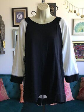 CHICO'S Zenergy size 3 XL 16 / 18 Black Blue Ivory Floral Zip Back Tunic Hi-Lo